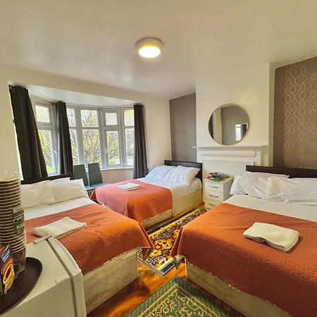 Twin Tower Hotel
